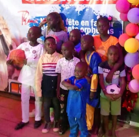 adlcp_enfant_fete